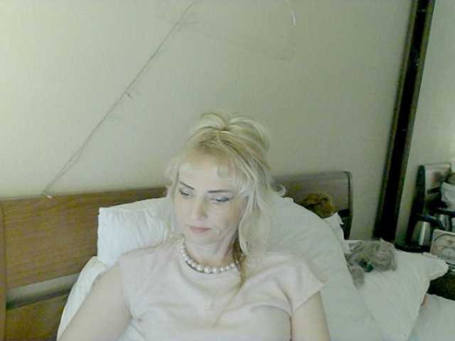 KatrinExcite's BongaCams show and profile