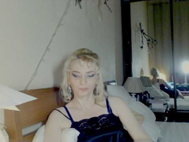 KatrinExcite's BongaCams show and profile