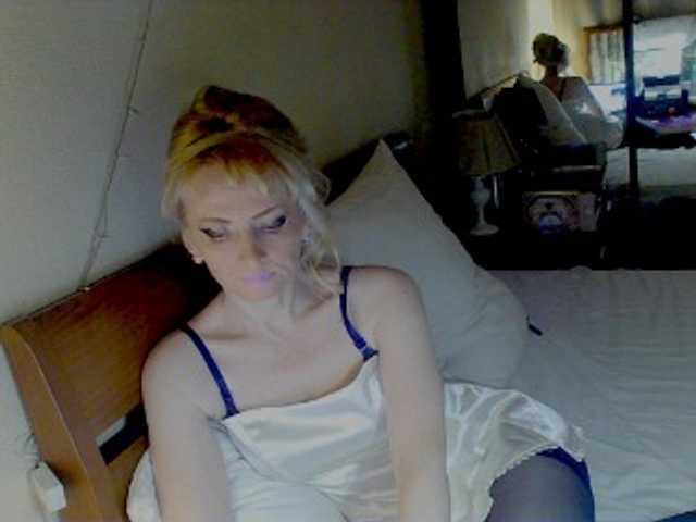 KatrinExcite's BongaCams show and profile