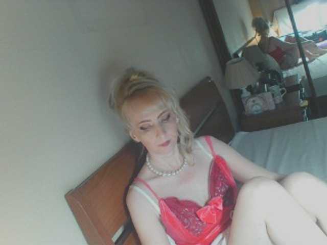  KatrinExcite chat room