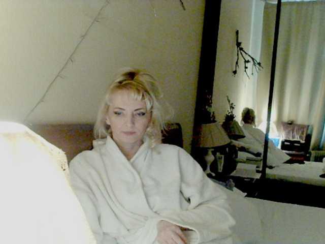 KatrinExcite's BongaCams show and profile