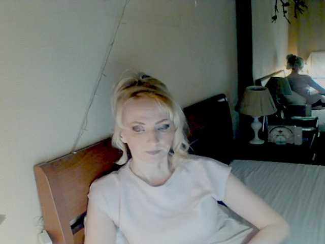 KatrinExcite's BongaCams show and profile