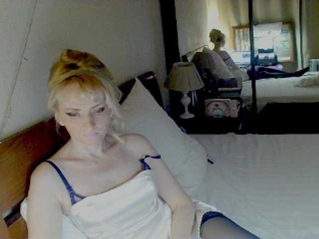 KatrinExcite's BongaCams show and profile