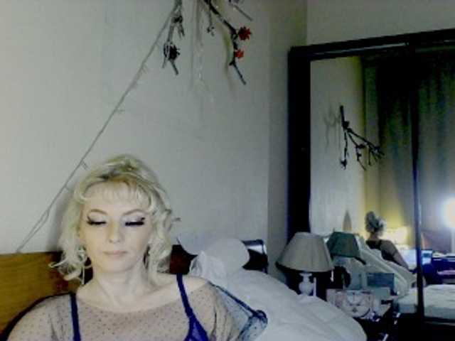 KatrinExcite's BongaCams show and profile