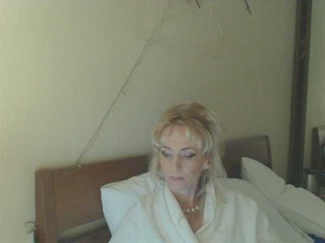 KatrinExcite's BongaCams show and profile