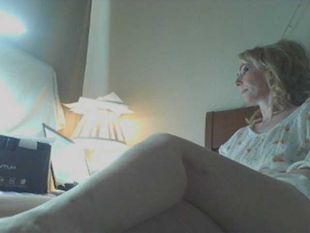 KatrinExcite's BongaCams show and profile