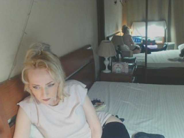 KatrinExcite's BongaCams show and profile