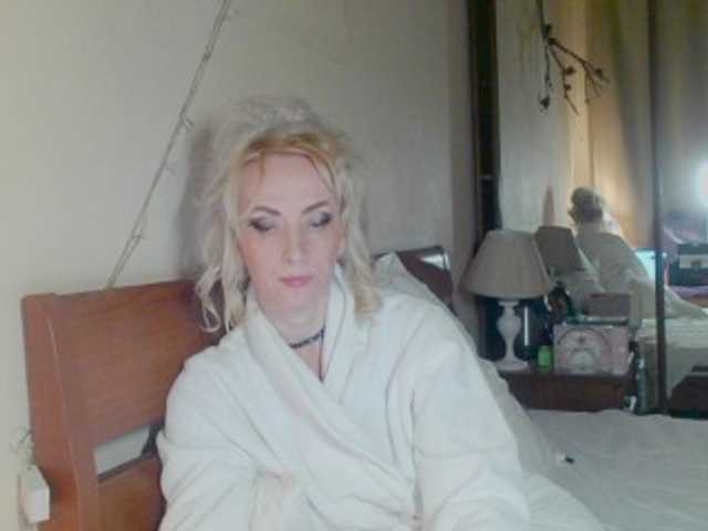 KatrinExcite's BongaCams show and profile