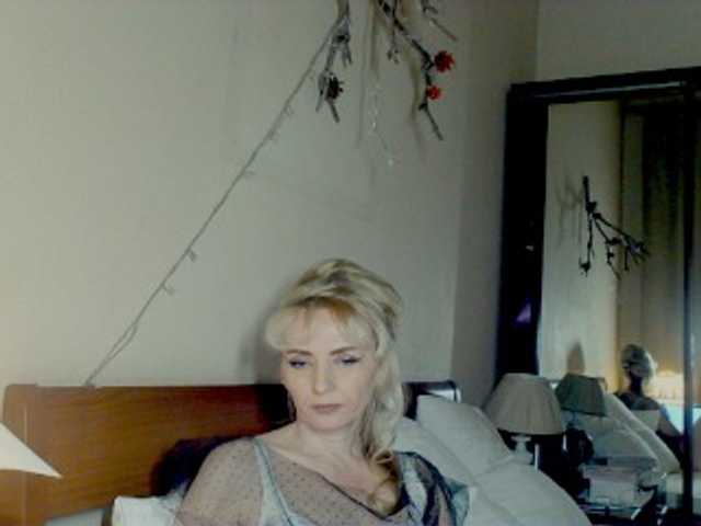 KatrinExcite's BongaCams show and profile