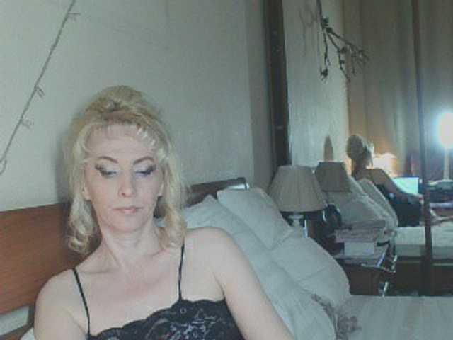 KatrinExcite's BongaCams show and profile