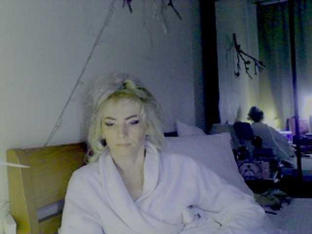 KatrinExcite's BongaCams show and profile