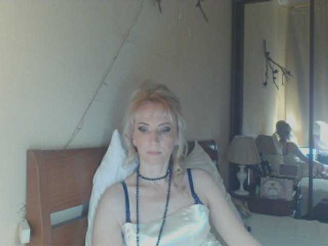 KatrinExcite's BongaCams show and profile