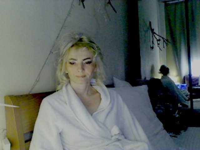 KatrinExcite's BongaCams show and profile