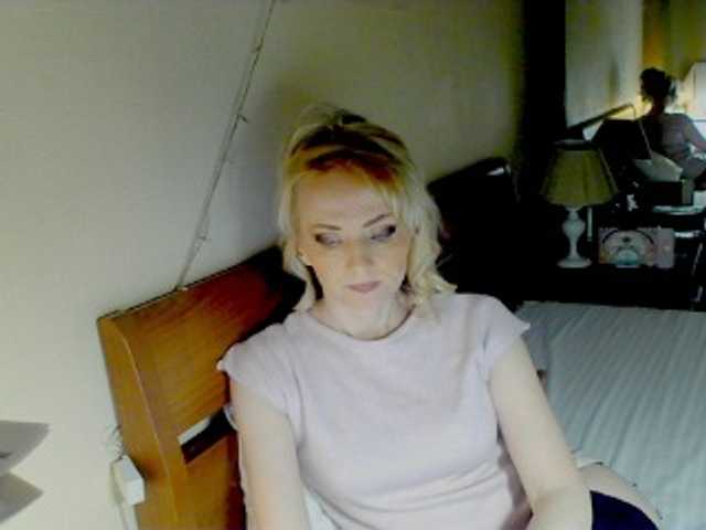 KatrinExcite's BongaCams show and profile