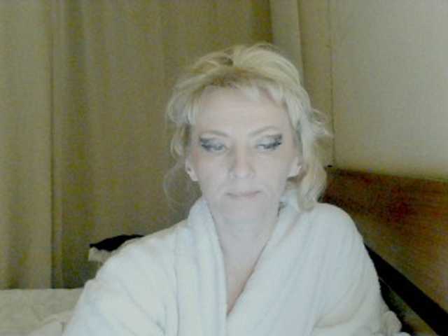 go to chat with KatrinExcite