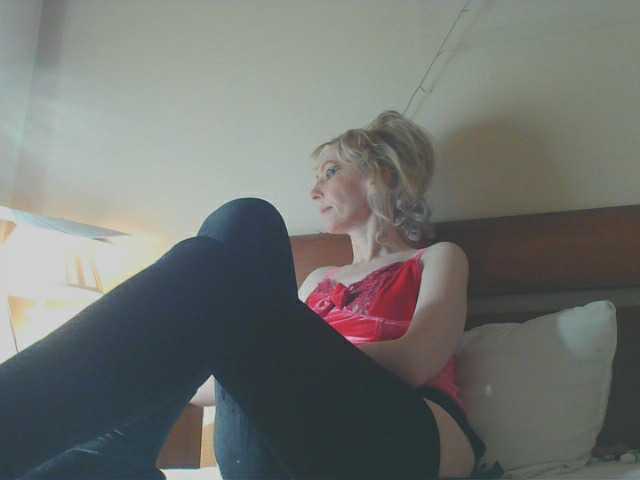 KatrinExcite's BongaCams show and profile