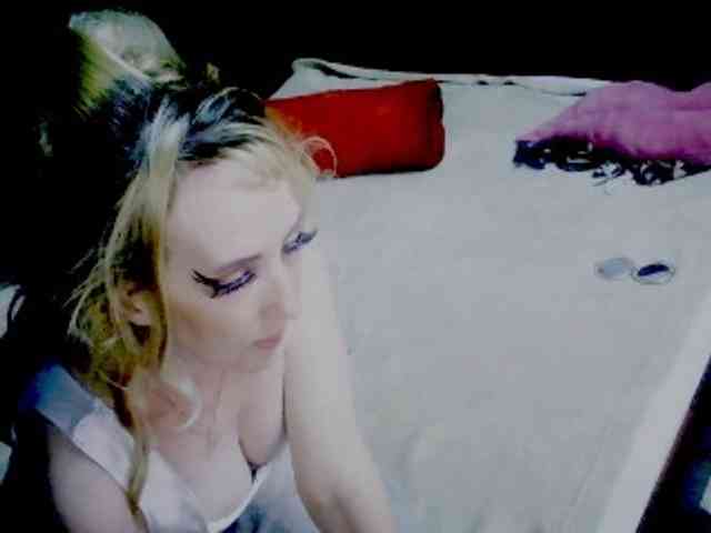KatrinExcite webcam
