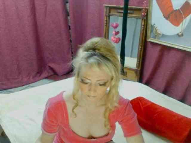 KatrinExcite webcam