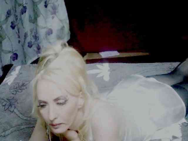 KatrinExcite webcam