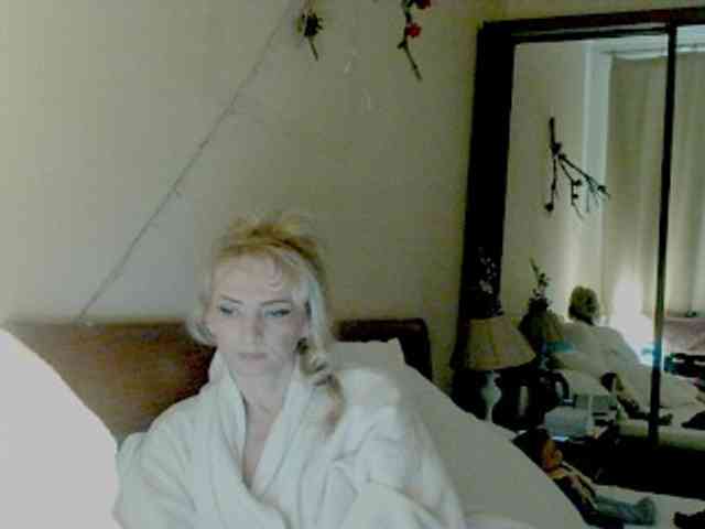 KatrinExcite Live Webcam on BongaCams