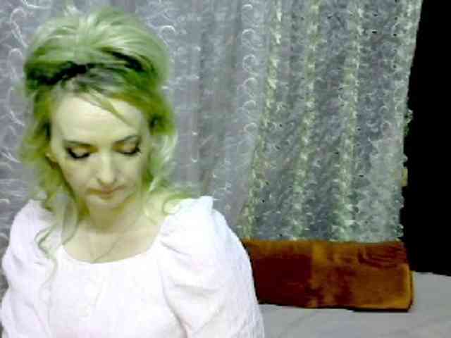 KatrinExcite webcam