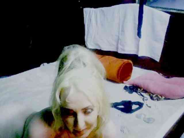 KatrinExcite webcam