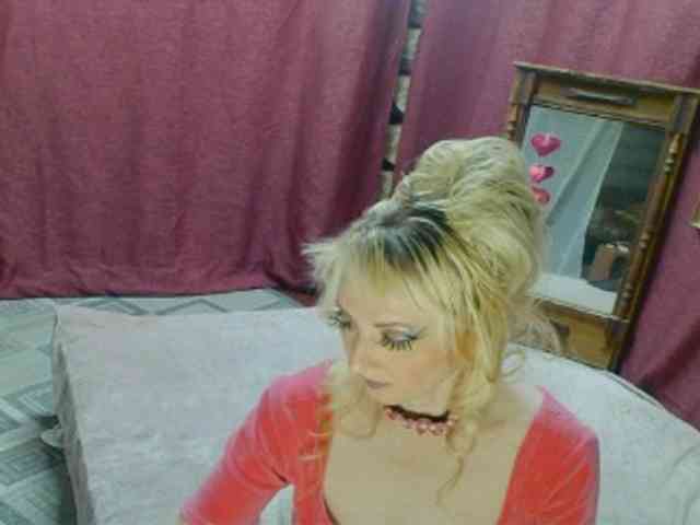 KatrinExcite Live Webcam on BongaCams