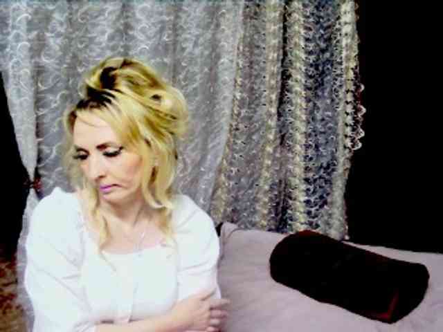 KatrinExcite webcam