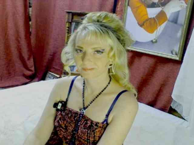 KatrinExcite webcam