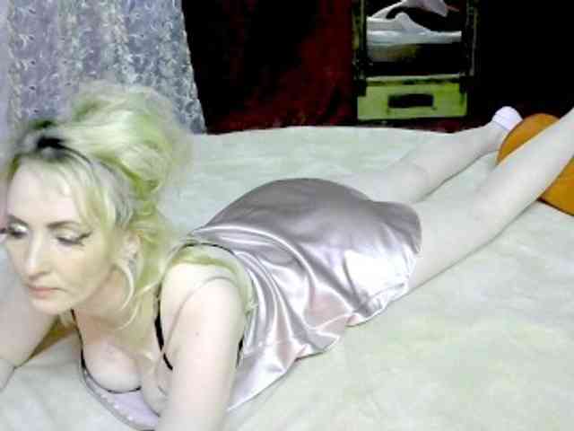 KatrinExcite webcam