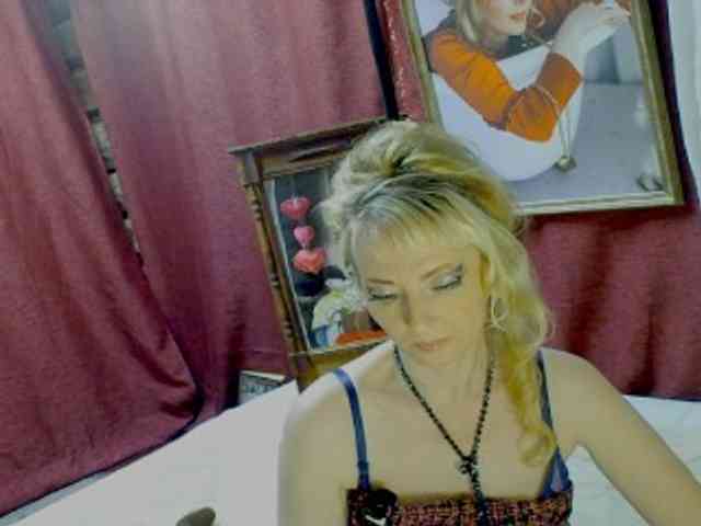 KatrinExcite webcam