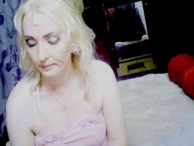 KatrinExcite webcam