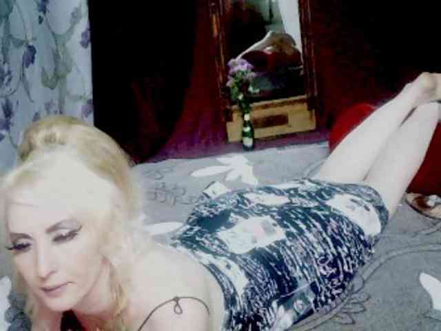 KatrinExcite webcam