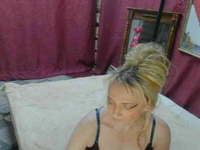 KatrinExcite webcam