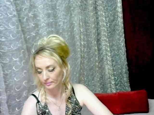 KatrinExcite webcam