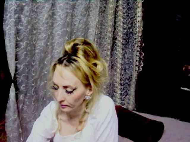 KatrinExcite webcam