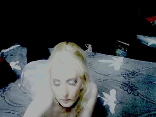 KatrinExcite webcam