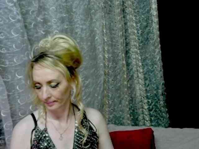 KatrinExcite webcam