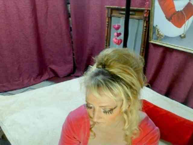 KatrinExcite webcam