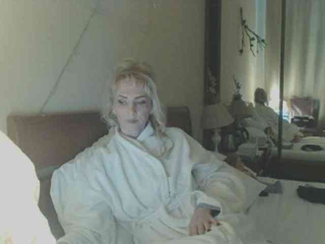 free chat sex KatrinExcite