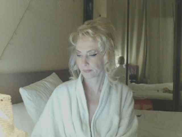 KatrinExcite webcam