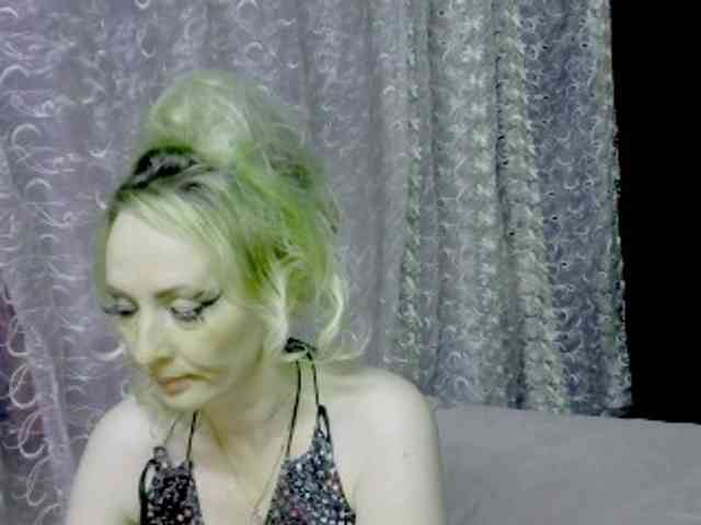 KatrinExcite webcam