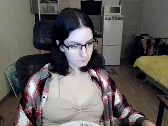 Victoria_Winters webcam