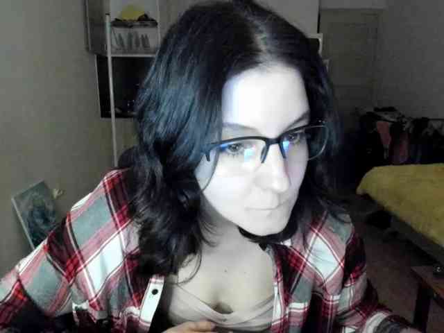 Victoria_Winters webcam