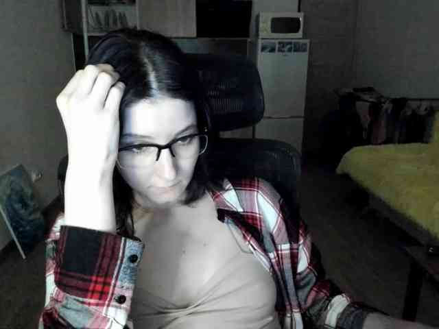 Victoria_Winters webcam