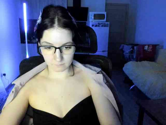 Victoria_Winters webcam