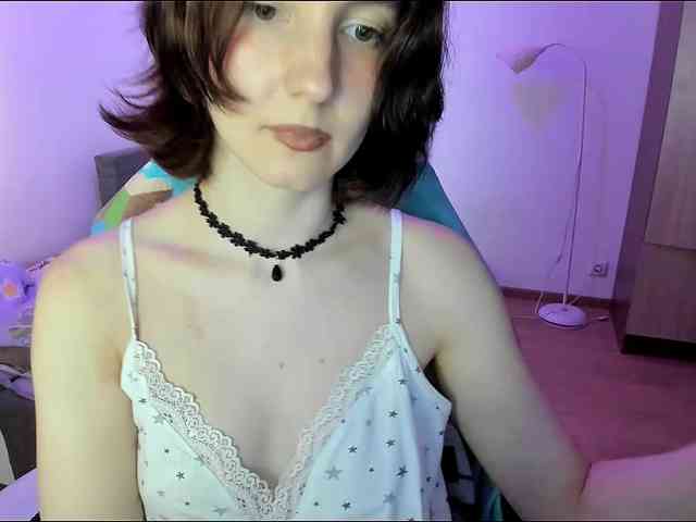 Ctrl_V_Desire webcam