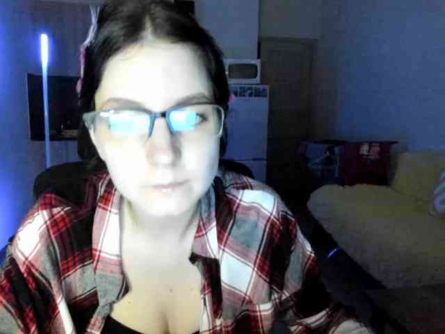 Victoria_Winters webcam