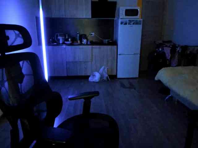 Victoria_Winters webcam