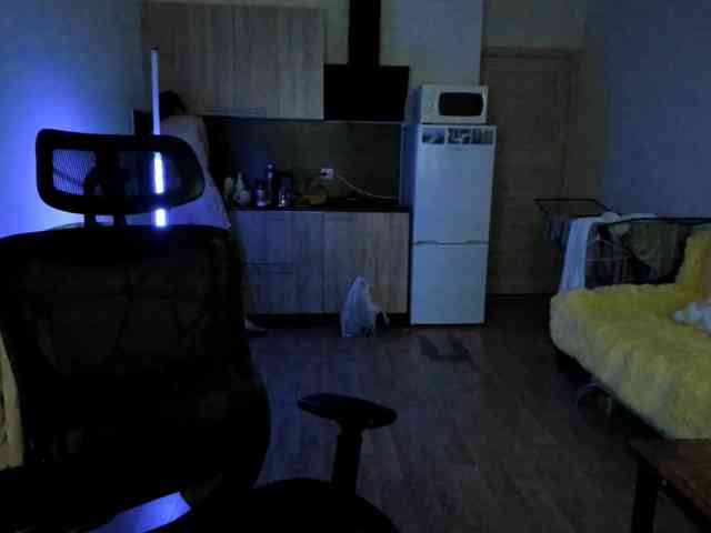 Victoria_Winters webcam